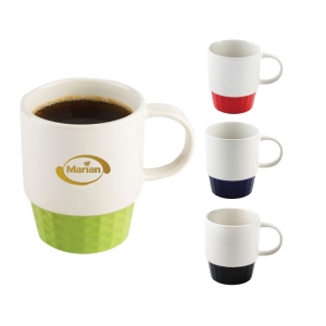 Taza de cerámica Antives con diseño texturizado en la base