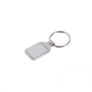 Llavero metálico con placa de aluminio