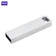 USB metálica rectangular con capacidad de 8GB