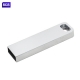 USB metálica rectangular con capacidad de 8GB