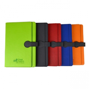 Set de libreta de curpiel con bolígrafo de diferentes colores