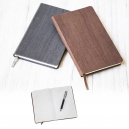 Libreta texturizada Encino con banda y separador, 90 hojas
