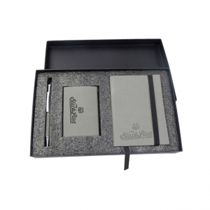 Set Burdeos de regalo con libreta y porta tarjetas
