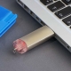 USB cap 16 GB Montbiu con estuche