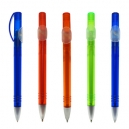 Pluma de plástico en varios colores en cuerpo