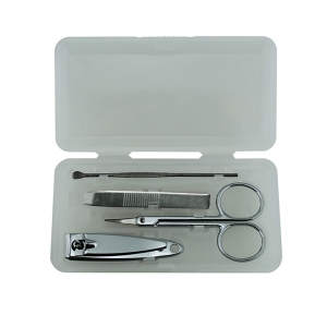 Set de manicure con estuche de plástico