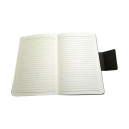 Libreta con seguro y bolígrafo