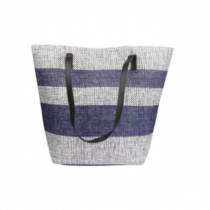 Bolsa con botón magnético