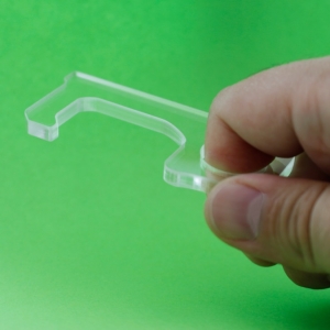 Accesorio anti contacto en forma de llave