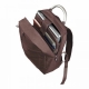 Mochila de poliéster de color café