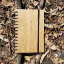 Libreta con pasta de bambú