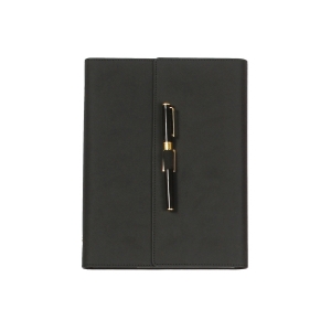 Elegante libreta con bolígrafo y cubierta de cuero