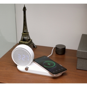 Elegante cargador inalámbrico con reloj y luz nocturna