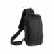 Elegante bolso color negro cuenta con tela oxford