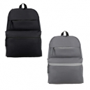 Back pack fabricado de poliéster con 3 compartimientos