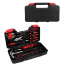 Set de herramientas en estuche de plástico y agarradera