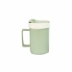 Taza con tapa fabricada de cerámica