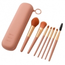 Set de 8 brochas de maquillaje hipoalergénicas con estuche de silicón Kade