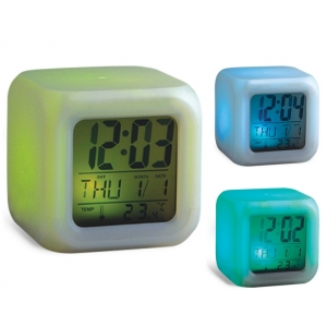 Reloj Cubo con 5 funciones y 7 colores de luz PROMOCIONAL